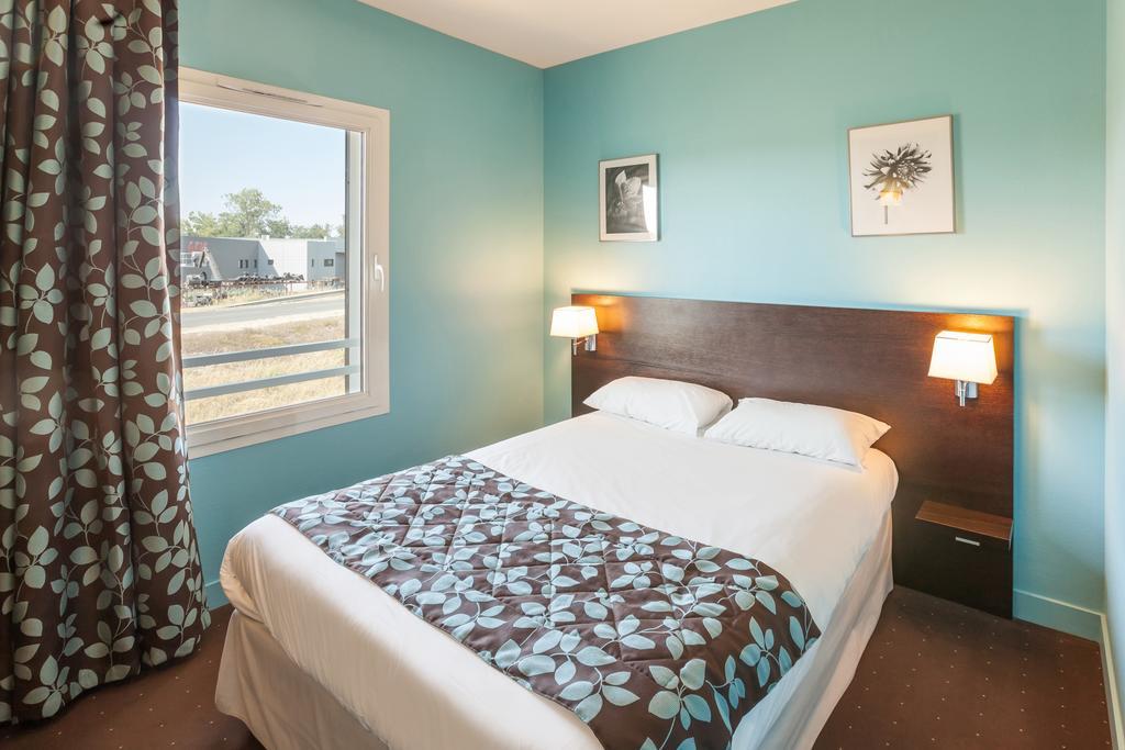 Hotel Alienor Langon  Zimmer foto